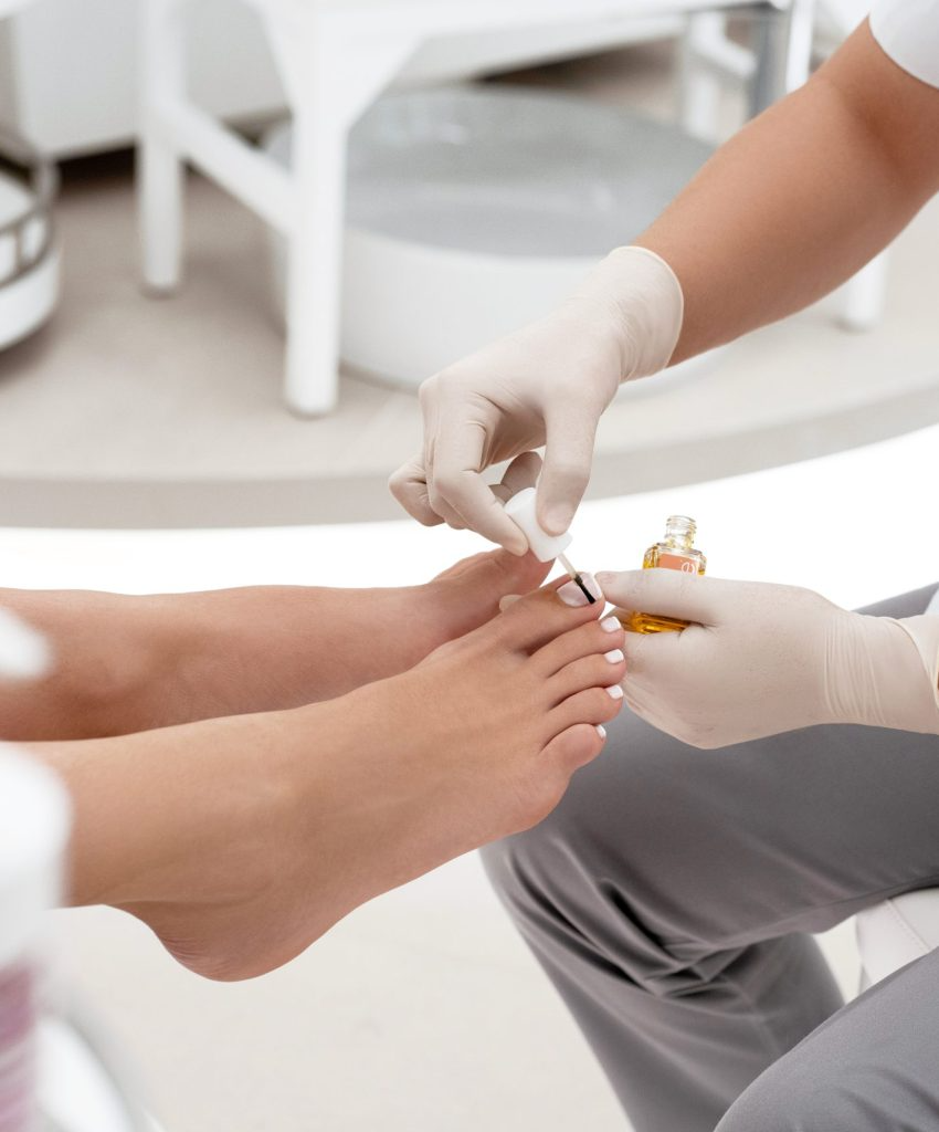 Expert Tips For Keeping Your Intricate Nail Art Chip-Free
